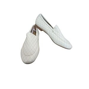 Onyx Quilted Cream Loafers Size 8.5